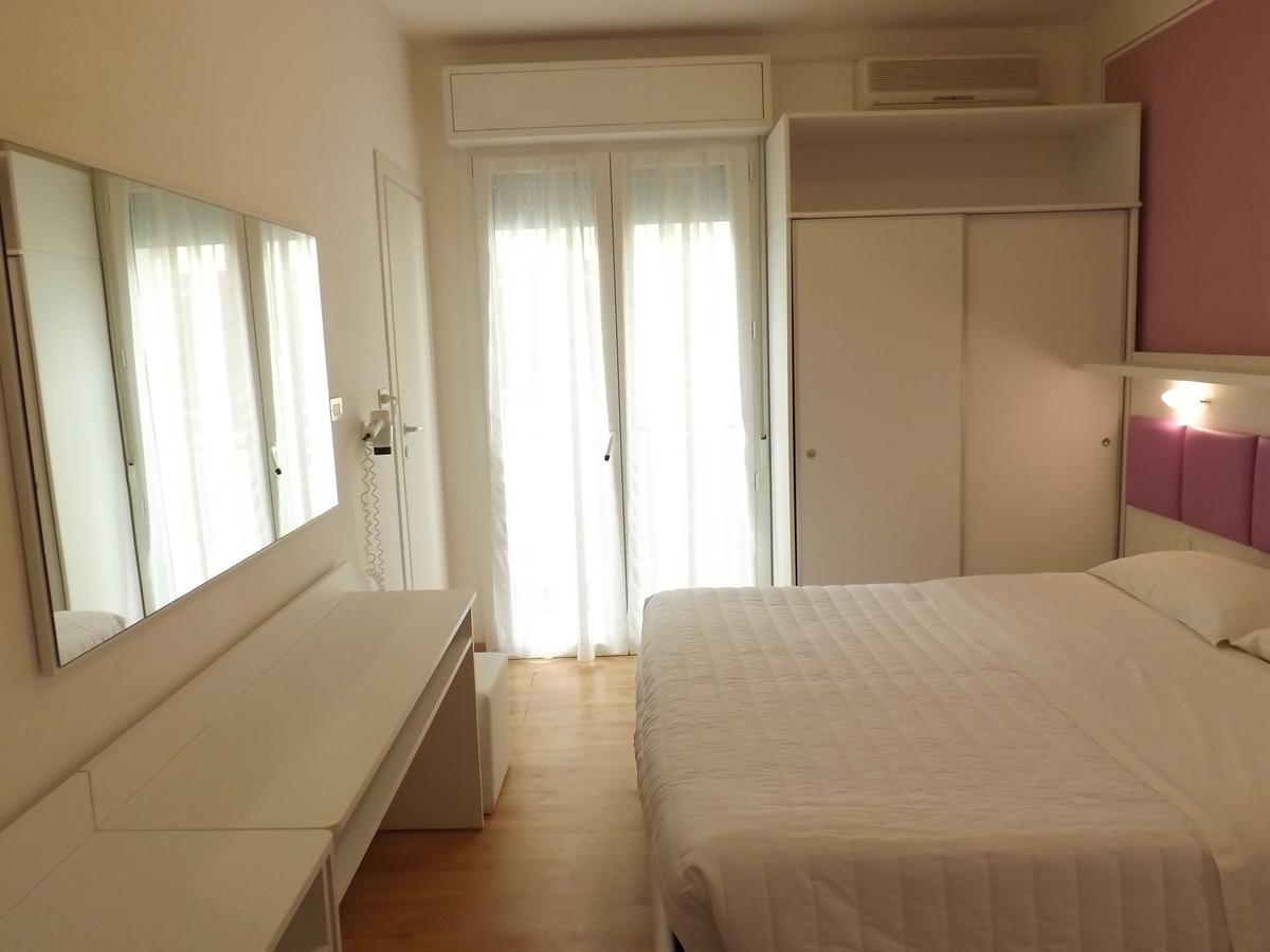 Hotel Gioiosa 3*